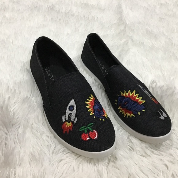 Shoevibe Shoes - NWOT Shoe vibe Slip Ons